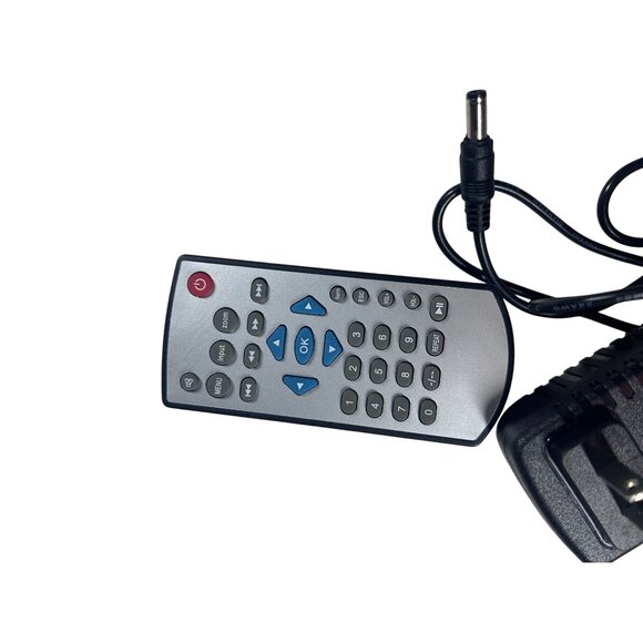 Excelvan Entertainment LED Projector 320x240 Resolution With RC & Power Adapter - Picture 9 of 9